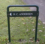 Hans Christian Andersen's Grave – Copenhagen, Denmark - Atlas Obscura